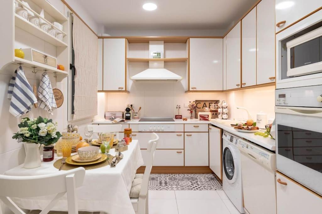 Apartamento Luxury Centro Bilbao Garaje Exteriör bild