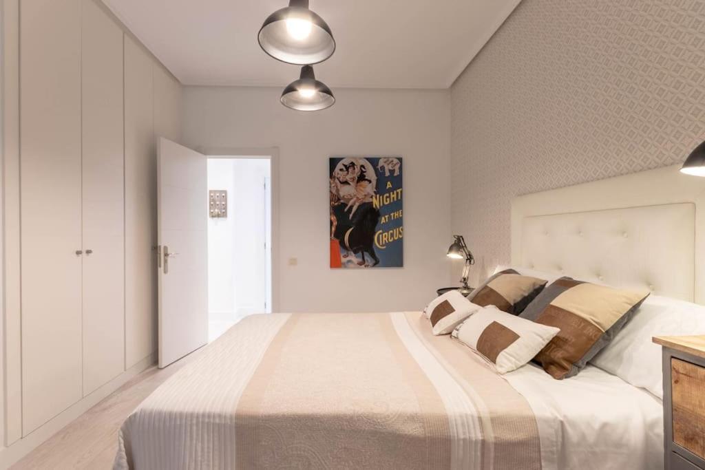 Apartamento Luxury Centro Bilbao Garaje Exteriör bild